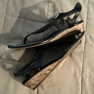 Life Stride Sandals - size 9